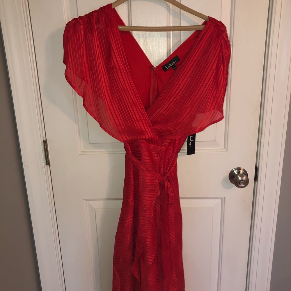 Lulus red shirt sleeve dress